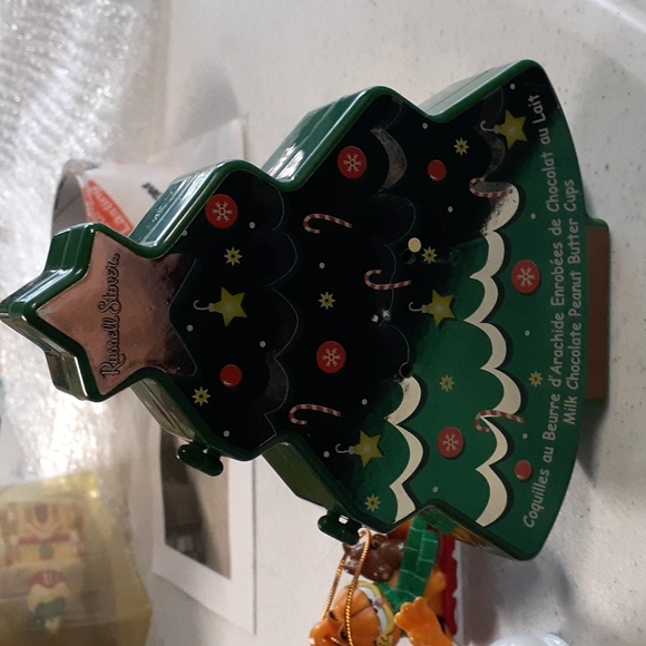 🎄 Lot of 4 Garfield Ornaments w/Russell Stover Tree Box - Picture 6 of 6